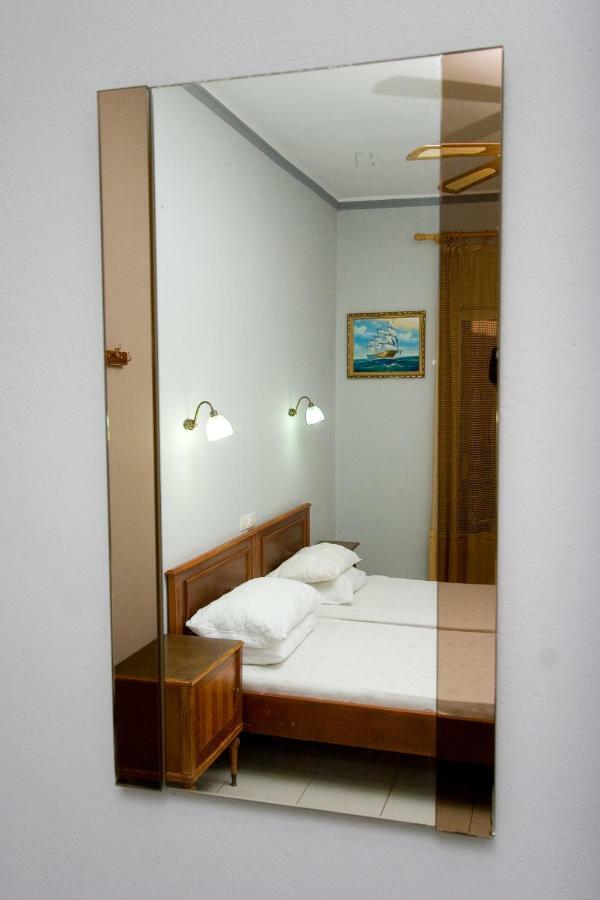 Difo Hotel Loutra Edipsou  Luaran gambar